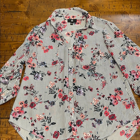 Iz Byer Tops - Iz Byer Black Gray 3/4 Sleeve Button Down Shirt